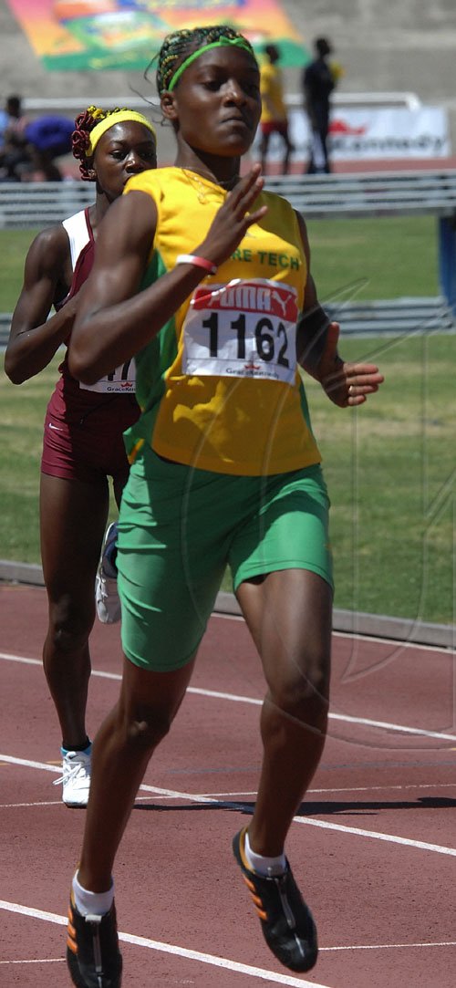 Ian Allen/Staff Photographer
Class 2 girls 200m preliminary at the 2009 High Schools Boys and Girls Atlethics Championships.