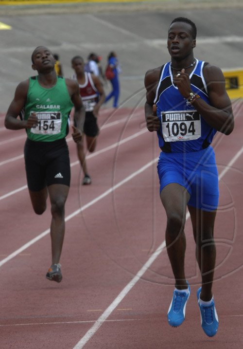 Ian Allen/Staff Photographer
Day 2 of the 2009 High School Boys and Girls Atlethics championships at the National Stadium.