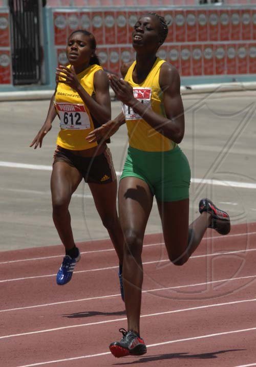 Ian Allen/Staff Photographer
Day 2 of the 2009 High School Boys and Girls Atlethics championships at the National Stadium.