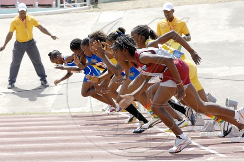 Ian Allen/Staff Photographer
Day 2 of the 2009 High School Boys and Girls Atlethics championships at the National Stadium.