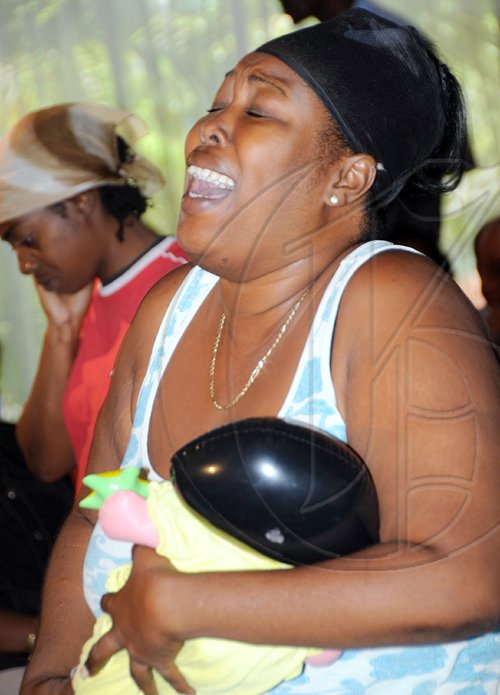 Rudolph Brown/Chief Photographer
Members of Sistren Theatre Collective Women and the Economic Crisis perform at the PIOJ/UNFPA World Population Day launch and media sensitization workshop at the Terra Nova Hotel in Kingston on Tuesday, July 14-2009