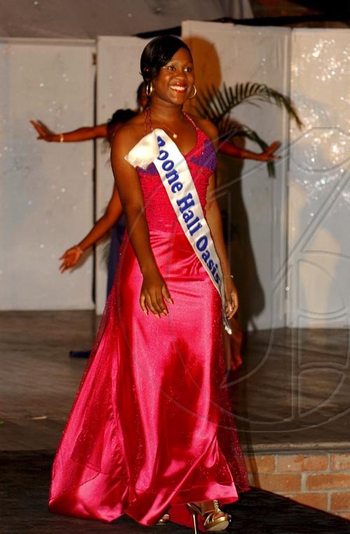 Winston Sill / Freelance Photographer

Jamaica Cultural Development Commission (JCDC), Kingston and St Andrew Festival Queen Coronation Show, held at the Louise Bennett Garden Theatre, Hope Road on Sunday night May 17, 2009.