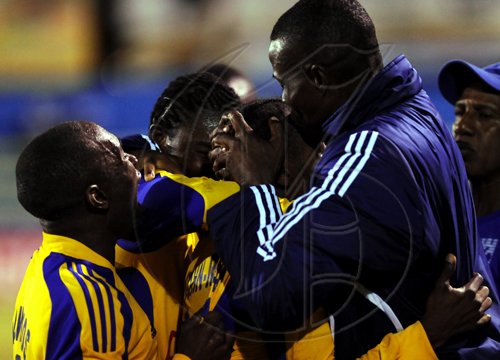 Ricardo Makyn/Staff Photographer.
Harbour View vs Humble Lions at the Harbour View Mini Stadium,Harbour View won the encounter with a John-Ross Edwards Goal on Sunday 29.8.2010.