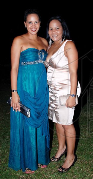 Colin Hamilton/Freelance Photogapher
Digicel's Shelly-Ann Curran (right) and sister Nicole Price are dolled up at the inaugural Golden Cleats Awards held at Jamaica House last Friday, 

**********************************************************

JAAA Awards at Jamaica House on Saturday January 8, 2010.