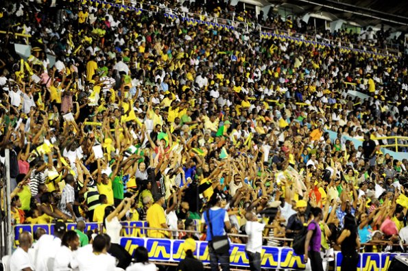 Ian Allen/Photographer
Jamaica International Invitational track meet at the National Stadium.