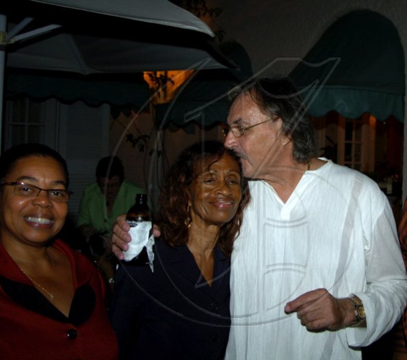 Winston Sill / Freelance Photographer
The Directors of Selective Homes host Cocktail Reception to introduce new housing development, held at Retreat Avenue on Wednesday night November 18, 2009. Here are Nancy McLean (left); Norma Linton (centre);  and Robert Cartade (right).