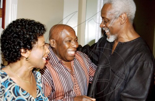 Winston Sill / Freelance Photographer
'This is great news", seems to be the sentiments from Mavis and Gurney Beckford for the honoured one, P.J. Patterson.

********************************************************************** Reception for former Prime Minister PJ Patterson for his Caricom Award, held at the Jamaica Pegasus Hotel, New Kingston on Monday July 27, 2009.