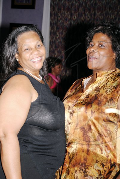 Janet Silvera
Dianne Watson (left) dances with Debbie Hamilton


*********************************************************party