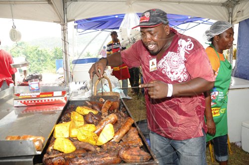 Ricardo Makyn/Staff Photographer.
Portland Jerk Festival at Folly Oval on Sunday 5.7.2009.