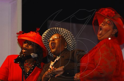 Winston Sill / Freelance Photographer
Powerful Women and men concert.