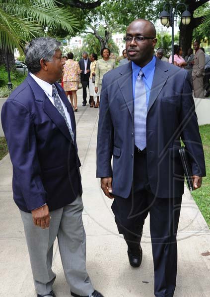 Rudolph Brown/Photographer
RJR 60th Anniversary long service awards luncheon at the Terra Nova Hotel in Kingston on Friday, July 9-2010.