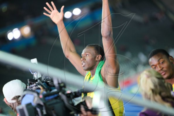 mens-100m-relay-final-celebration-and-interviews-12